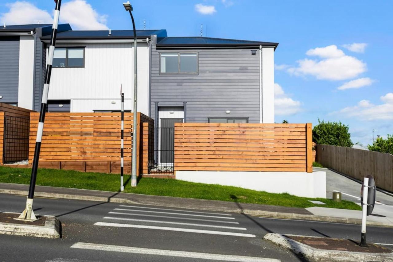 Stunning New 2Br Luxury In Pukekohe - Wifi Netflixヴィラ エクステリア 写真